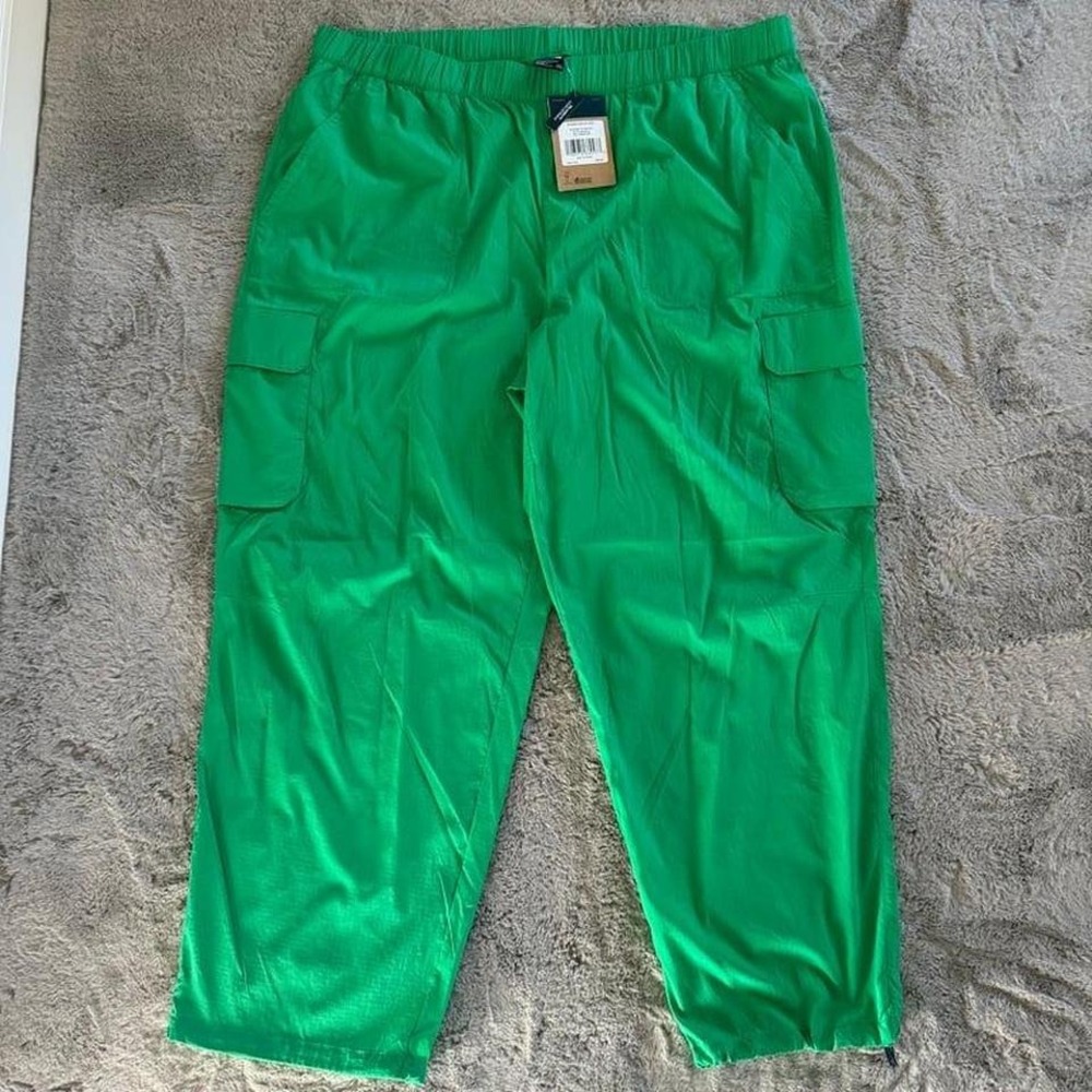NWT The North Face Women's FlashDry Utility Cargo Pants Optic Emerald Size 3XL